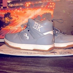 Retro Vintage British Knights BK Grey & White Gum Bottom won’t find these Again